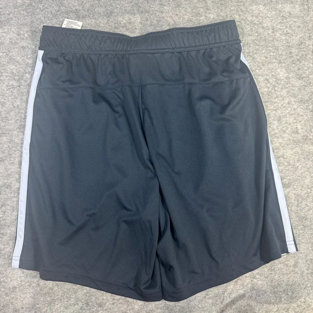 Adidas Mens Black 3-Stripe Athletic Soccer Shorts Size Medium 7 Inch Inseam